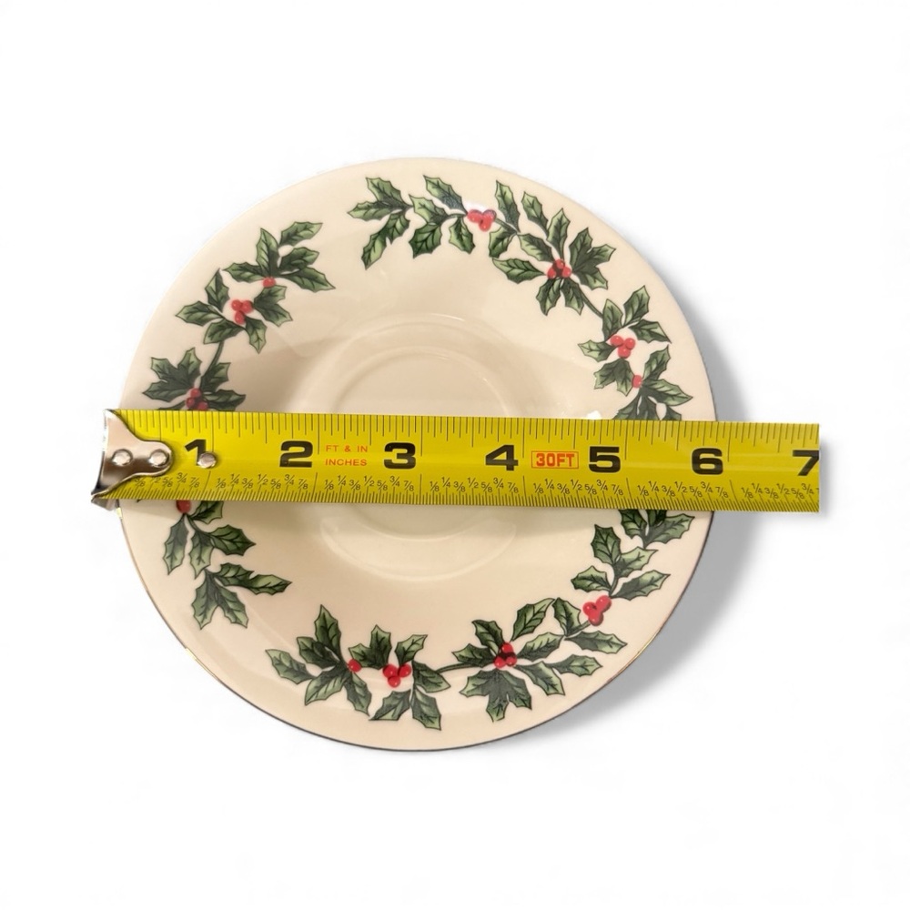Baum Bros Holly Collection 20pc Dinnerware Set- 4 Complete 5pc Place Settings - Picture 10 of 12